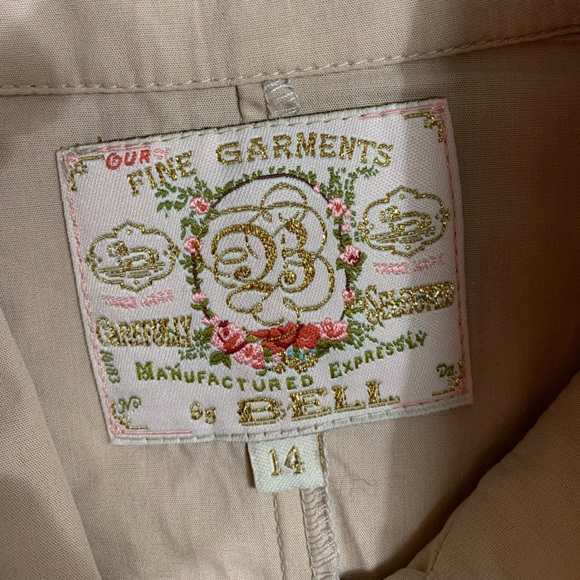 Alicia Bell Quiet Luxury Classic Neutral Button Down Beige Tan 14 like new - Picture 6 of 9